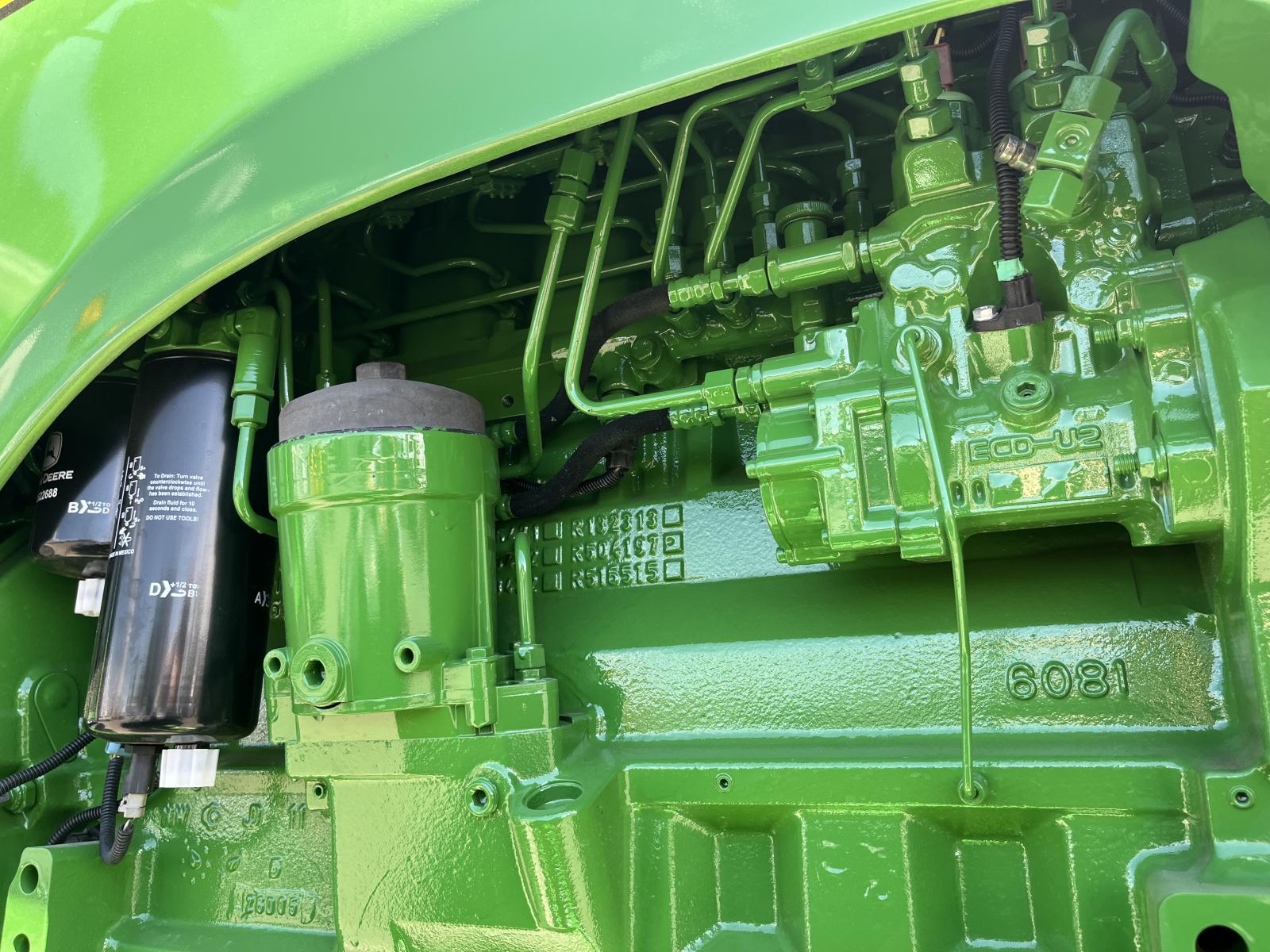 ./imagenes/INVOICE/2019/17361/TRACTOR JOHN DEERE 8320 (13).JPG